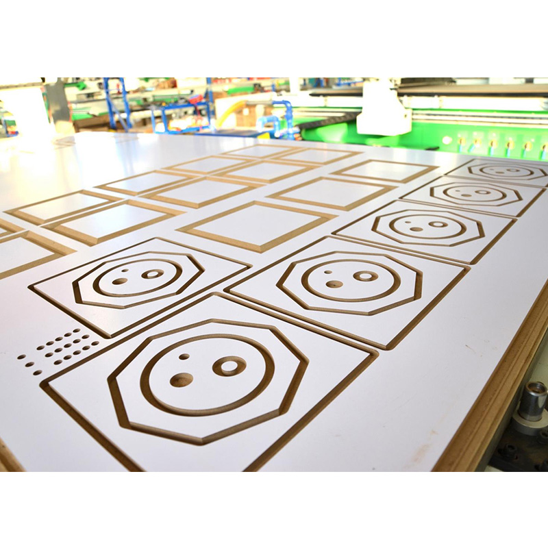 4x8 1325 Router CNC de carpintería lineal de alta calidad ATC